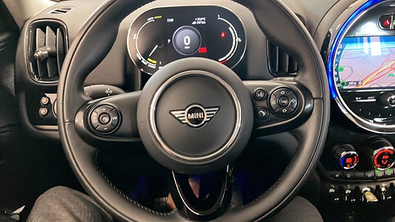 MINI Countryman Cooper SE 15 of 16