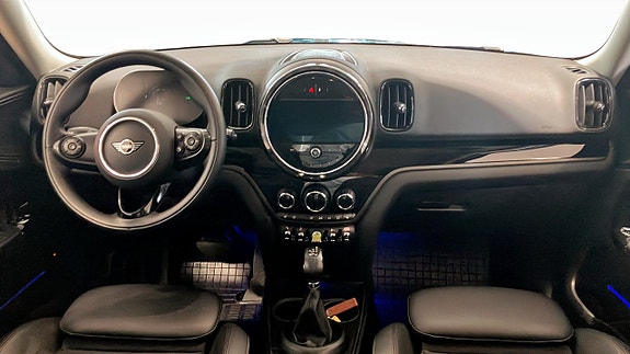 MINI Countryman Cooper SE 4 of 5