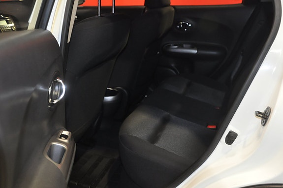 Nissan Juke 9 of 18