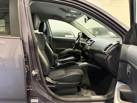 Mitsubishi Outlander 12 of 20