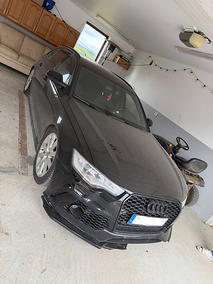 Audi A6 4 of 5