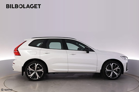 Volvo XC60 2 of 5