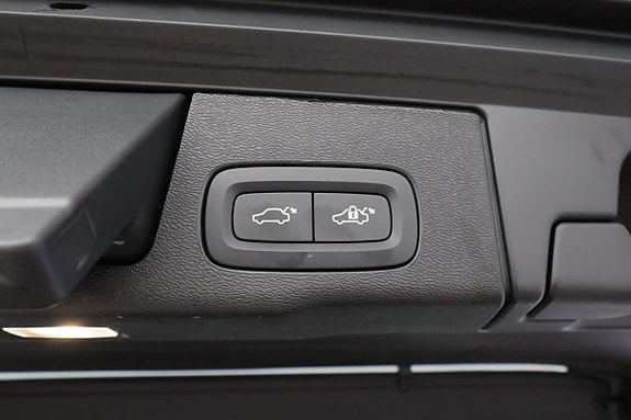Volvo XC60 22 of 26