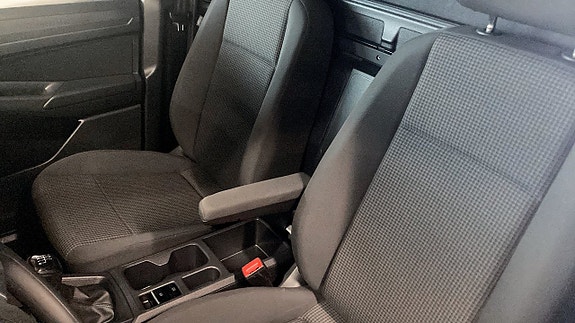 Volkswagen Caddy 8 of 14