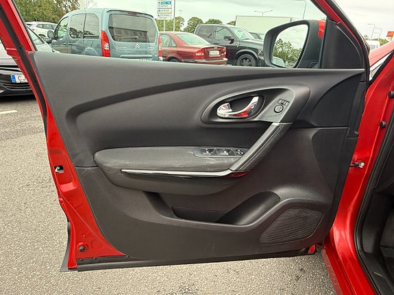 Renault Kadjar 12 of 15