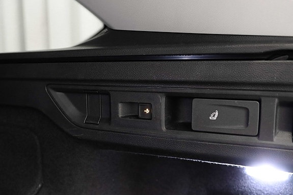 Volkswagen Passat 6 of 23