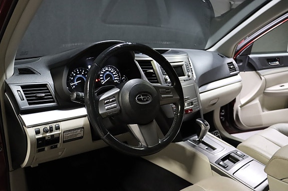 Subaru Outback 10 of 22