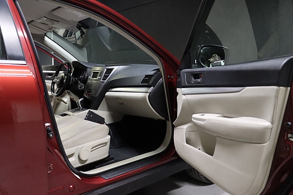 Subaru Outback 13 of 22