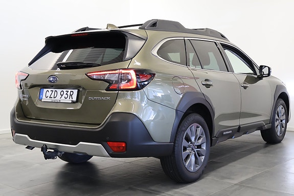 Subaru Outback 3 of 5