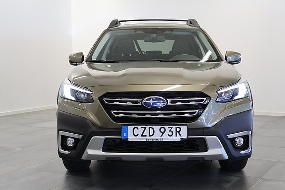 Subaru Outback 2 of 5