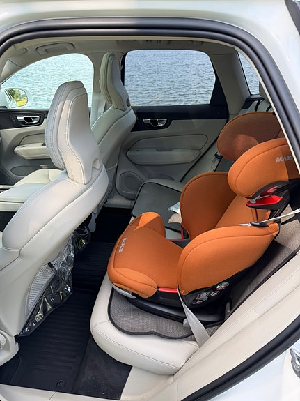 Volvo XC60 11 of 11