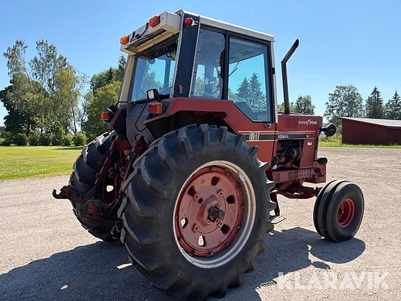 Traktor International F-886 5 of 5