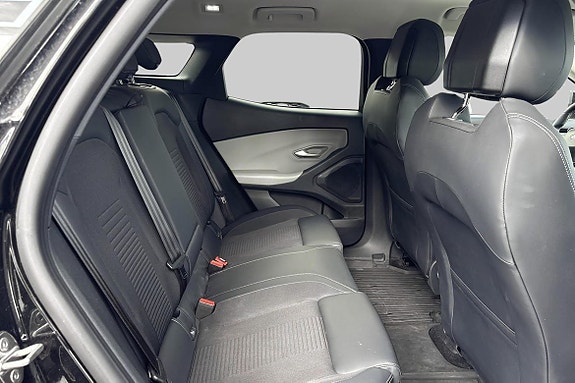 Ford Explorer 5 of 5