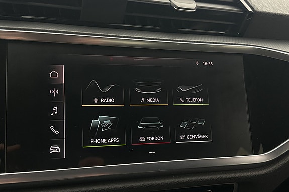Audi Q3 18 of 30