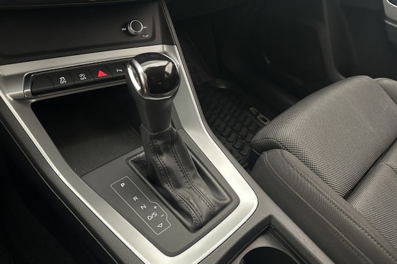 Audi Q3 29 of 30