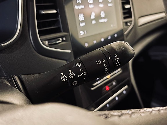 Renault Megane E-Tech 19 of 19