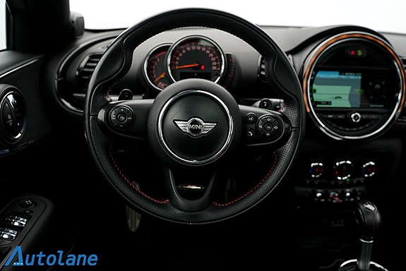 MINI Clubman Cooper S 15 of 30