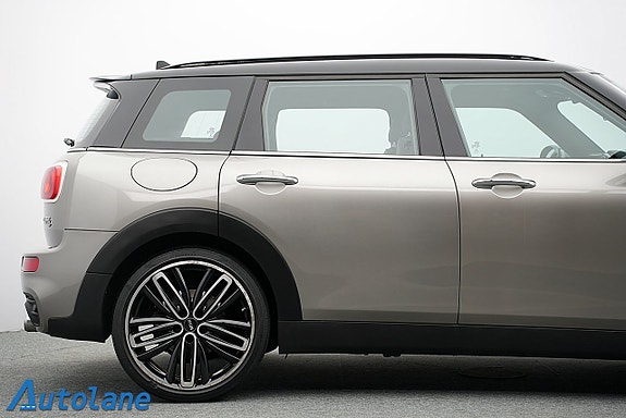 MINI Clubman Cooper S 13 of 30