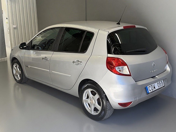 Renault Clio 5 of 10