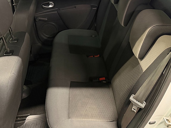 Renault Clio 10 of 10