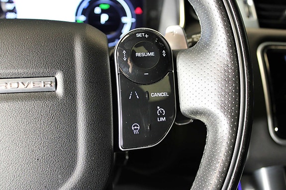 Land Rover Range Rover Sport 21 of 25