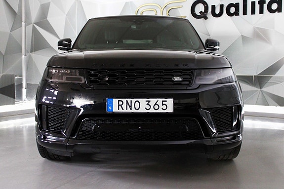 Land Rover Range Rover Sport 9 of 25