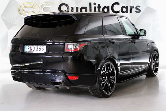 Land Rover Range Rover Sport 4 of 5
