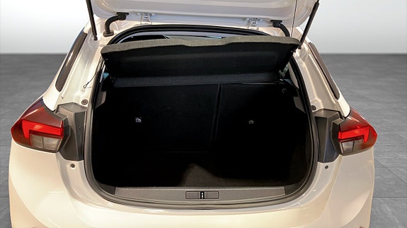 Opel Corsa 10 of 15