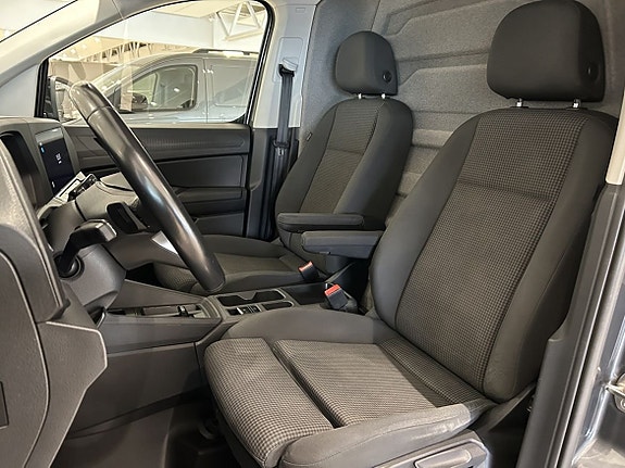 Volkswagen Caddy Maxi 13 of 25