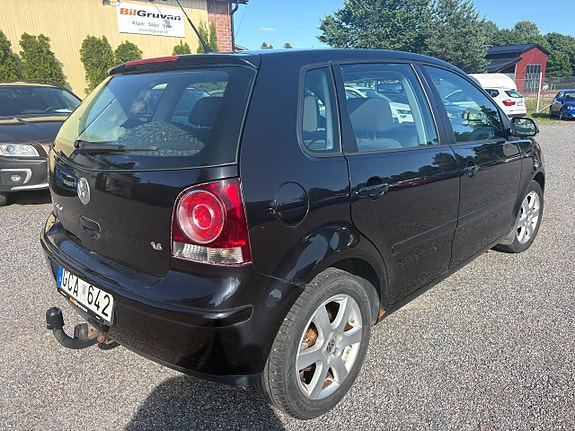 Volkswagen Polo 3 of 5