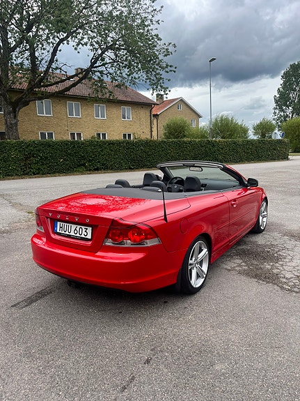 Volvo C70 5 of 5