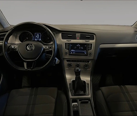 Volkswagen Golf VII 5 of 5