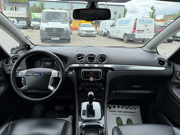 Ford S-MAX 10 of 18