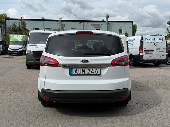 Ford S-MAX 5 of 5