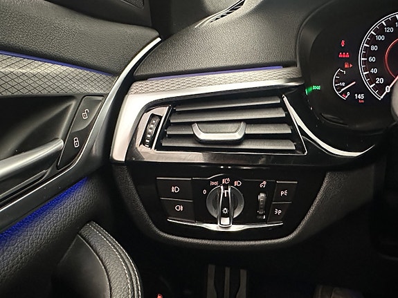 BMW 530e 27 of 29
