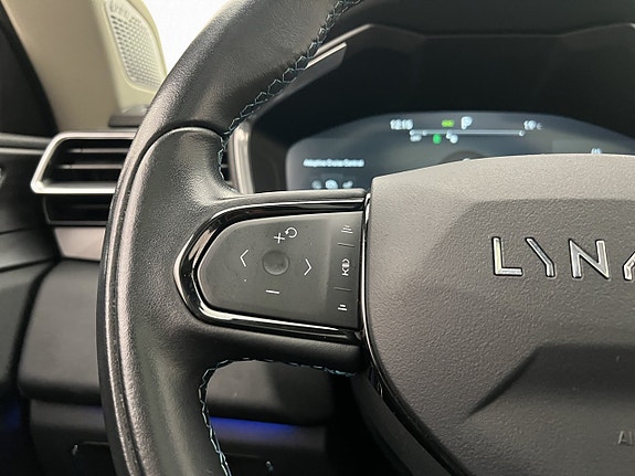 Lynk & Co 01 19 of 30