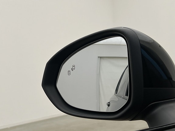 Lynk & Co 01 11 of 30