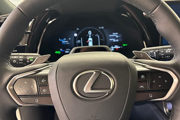 Lexus RX450h 14 of 26