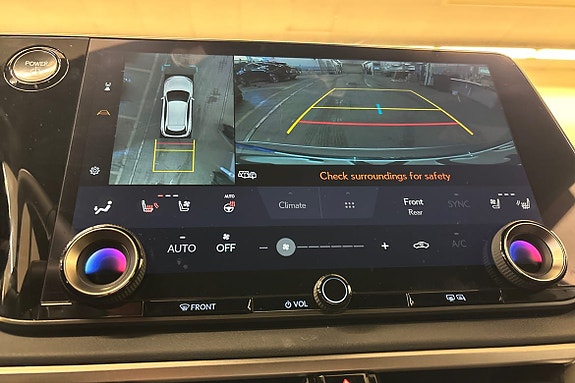 Lexus RX450h 16 of 26