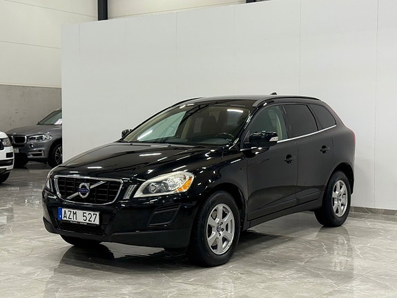 Volvo XC60 4 of 5