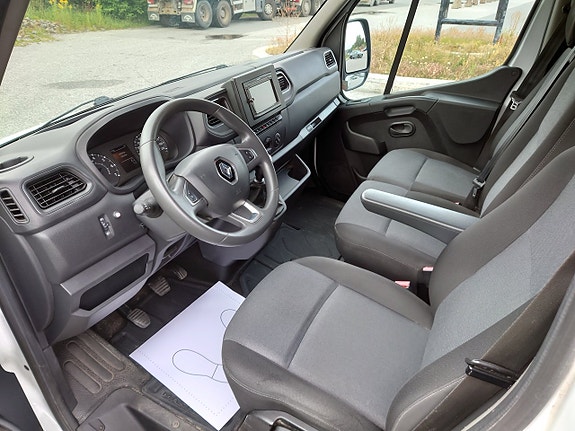 Renault Master 7 of 12