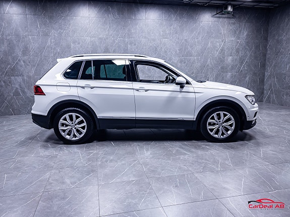 Volkswagen Tiguan 8 of 27