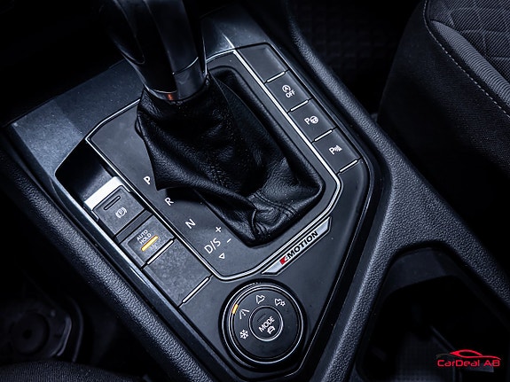 Volkswagen Tiguan 25 of 27