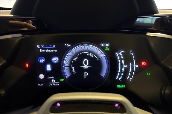 Lexus NX450h+ 13 of 27