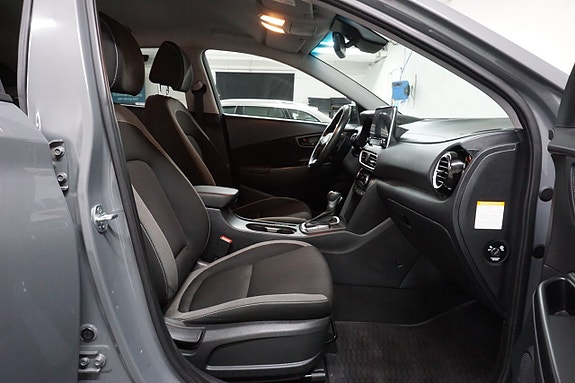 Hyundai Kona 12 of 24