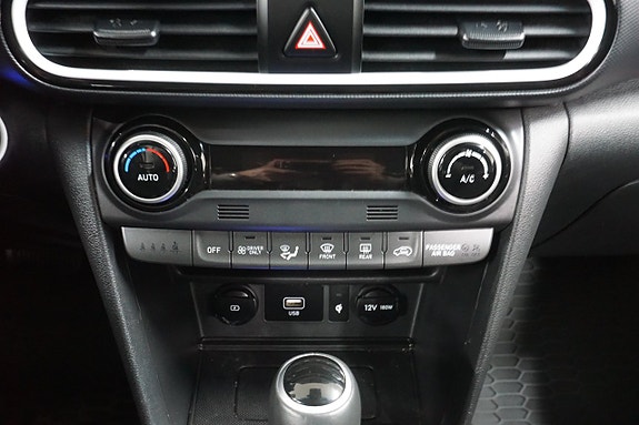 Hyundai Kona 17 of 24