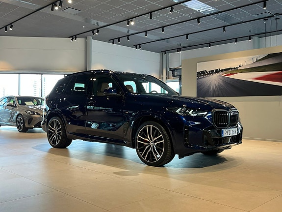 BMW X5 3 of 5