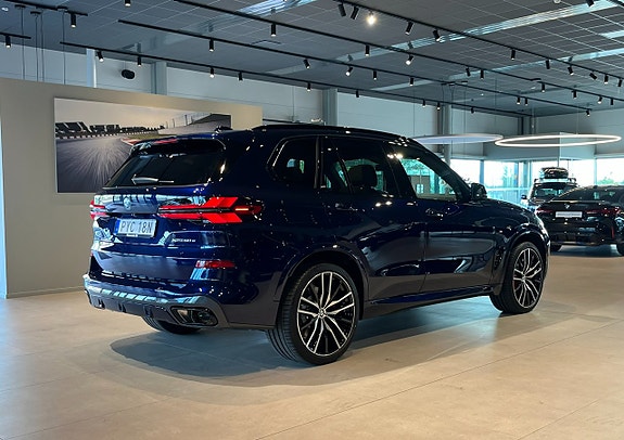 BMW X5 4 of 5
