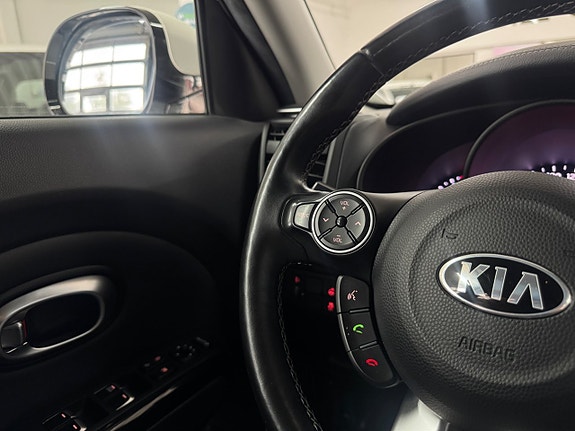 Kia Soul 10 of 24