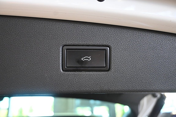 Volkswagen Tiguan 15 of 24
